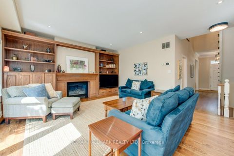 Photo 11 at 189 Burnett Avenue, Westgate, Toronto