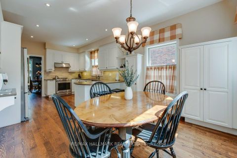 Photo 14 at 189 Burnett Avenue, Westgate, Toronto