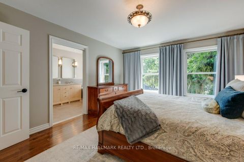 Photo 22 at 189 Burnett Avenue, Westgate, Toronto