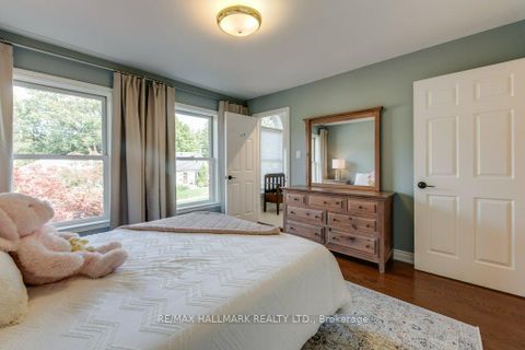 Photo 32 at 189 Burnett Avenue, Westgate, Toronto