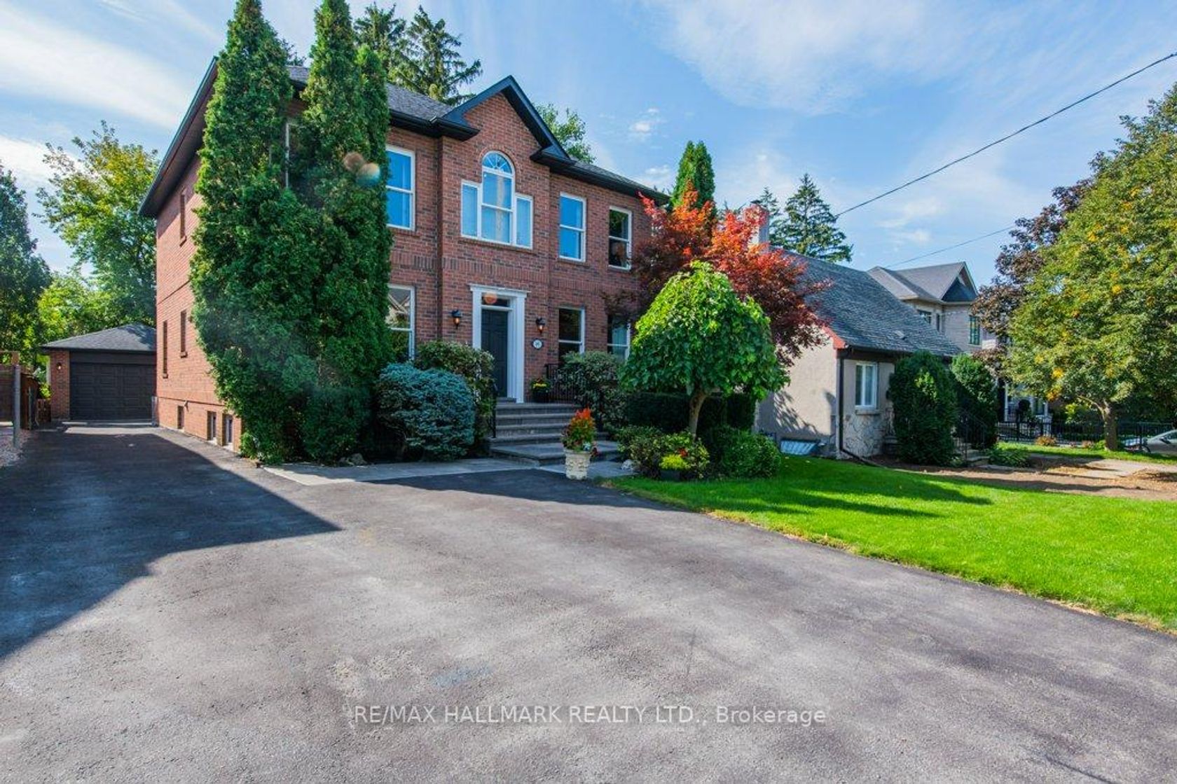 189 Burnett Avenue, Westgate, Toronto 