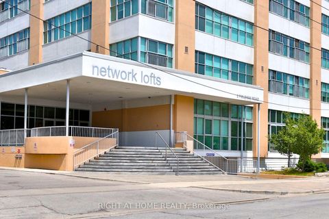 Photo 0 at 313 - 2 Fieldway Road, City Centre West, Toronto