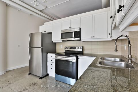 Photo 5 at 313 - 2 Fieldway Road, City Centre West, Toronto