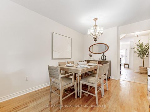 Photo 8 at 52 Mistleflower Court, Oak Ridges, Richmond Hill
