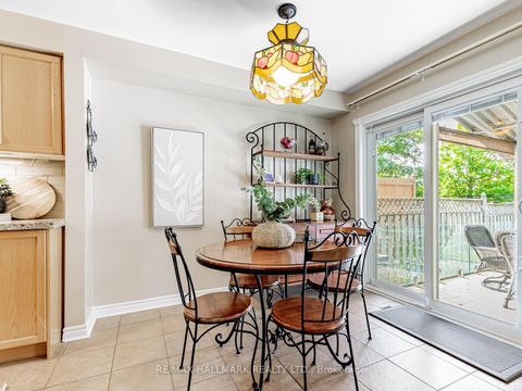 Photo 12 at 52 Mistleflower Court, Oak Ridges, Richmond Hill
