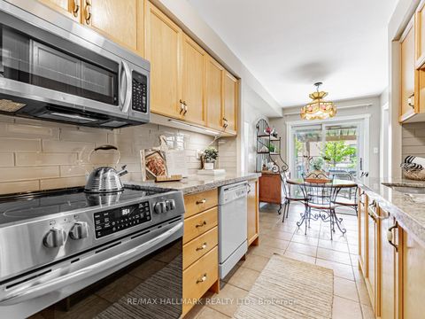 Photo 14 at 52 Mistleflower Court, Oak Ridges, Richmond Hill