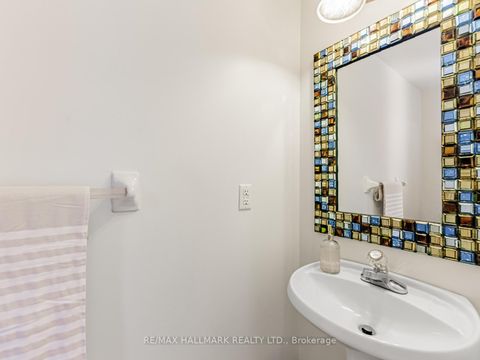 Photo 16 at 52 Mistleflower Court, Oak Ridges, Richmond Hill