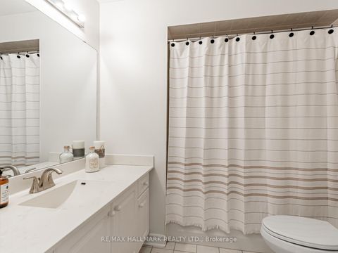 Photo 23 at 52 Mistleflower Court, Oak Ridges, Richmond Hill