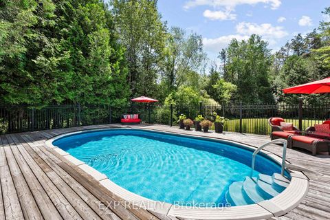 Photo 43 at 6 Gooseberry Lane, Rural Uxbridge, Uxbridge