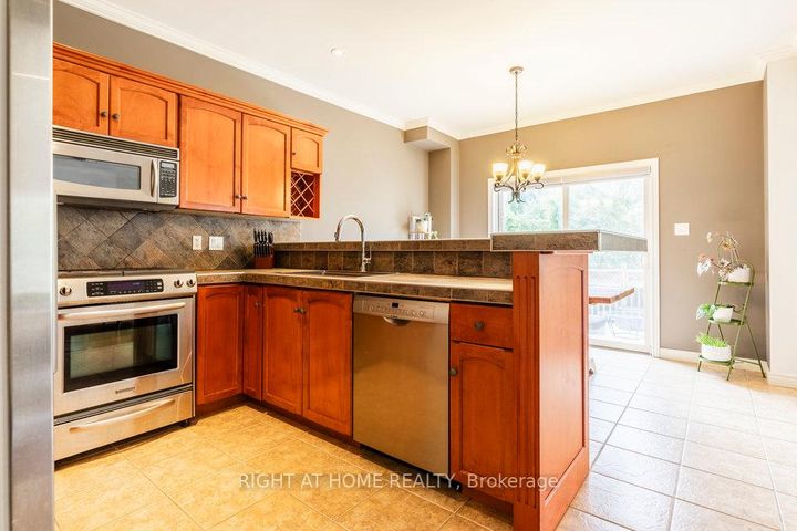 Photo 9 at 2350 Norland Drive, Orchard, Burlington