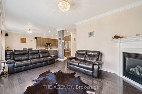 Photo 19 at 32 Timna Crescent, Patterson, Vaughan Photo 19 at 32 Timna Crescent, Patterson, Vaughan