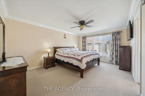 Photo 23 at 32 Timna Crescent, Patterson, Vaughan Photo 23 at 32 Timna Crescent, Patterson, Vaughan