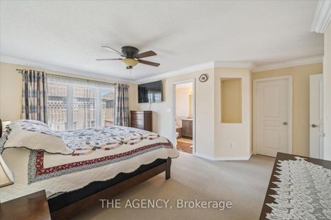 Photo 24 at 32 Timna Crescent, Patterson, Vaughan