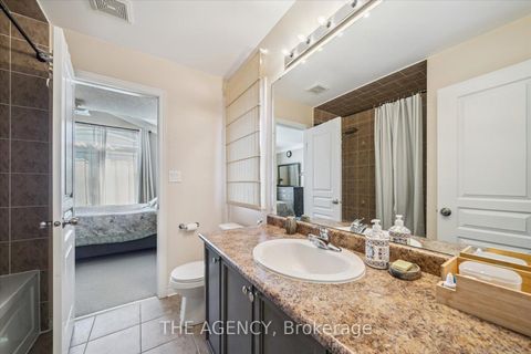 Photo 30 at 32 Timna Crescent, Patterson, Vaughan Photo 30 at 32 Timna Crescent, Patterson, Vaughan