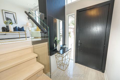 Photo 4 at 266 Westlake Avenue, Lumsden, Toronto