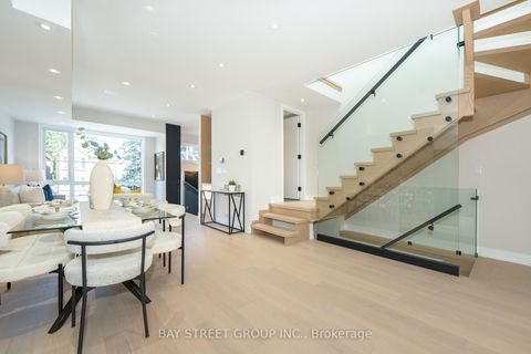 Photo 10 at 266 Westlake Avenue, Lumsden, Toronto