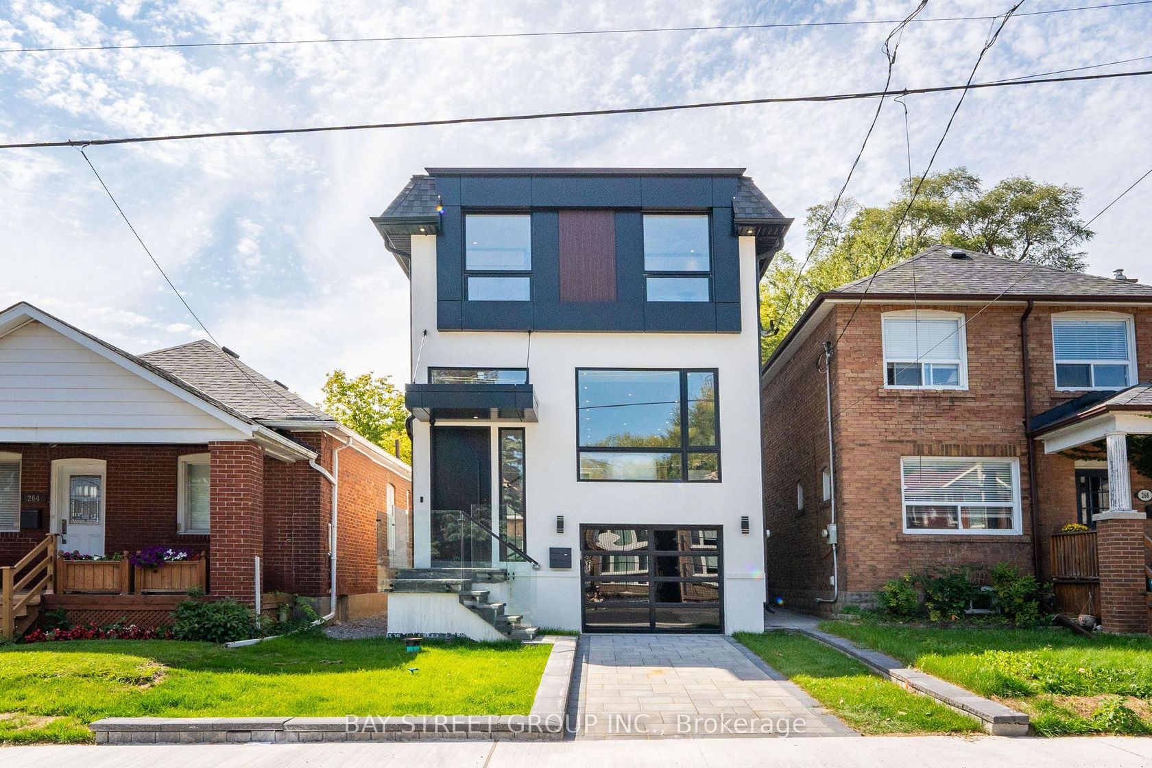 266 Westlake Avenue, Lumsden, Toronto 