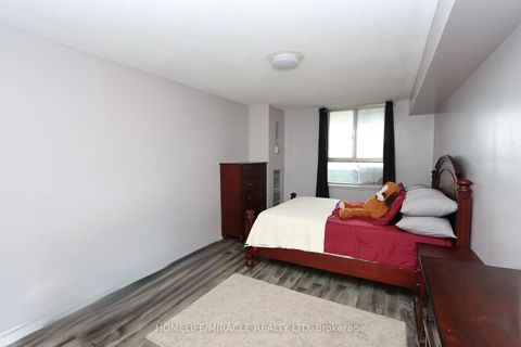 Photo 11 at 1507 - 40 Panorama Court, Jamestown, Toronto