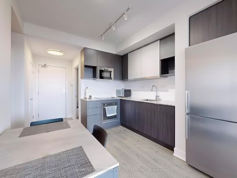 Photo 11 at 706 - 99 The Donway W, Don Mills, Toronto