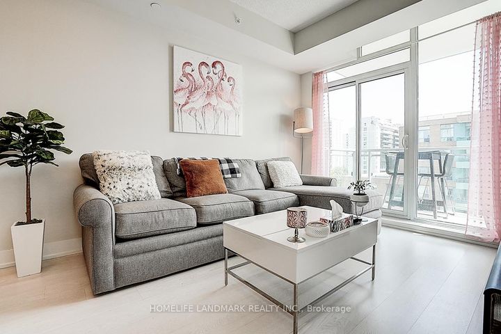 Photo 18 at 901 - 68 Merton Street, Mount Pleasant West, Toronto