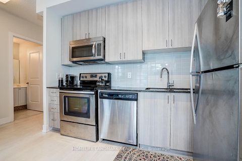 Photo 8 at 901 - 68 Merton Street, Mount Pleasant West, Toronto