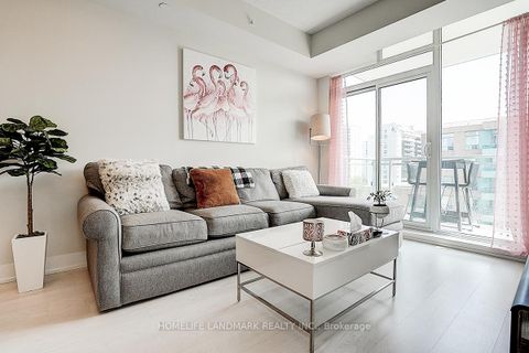 Photo 18 at 901 - 68 Merton Street, Mount Pleasant West, Toronto