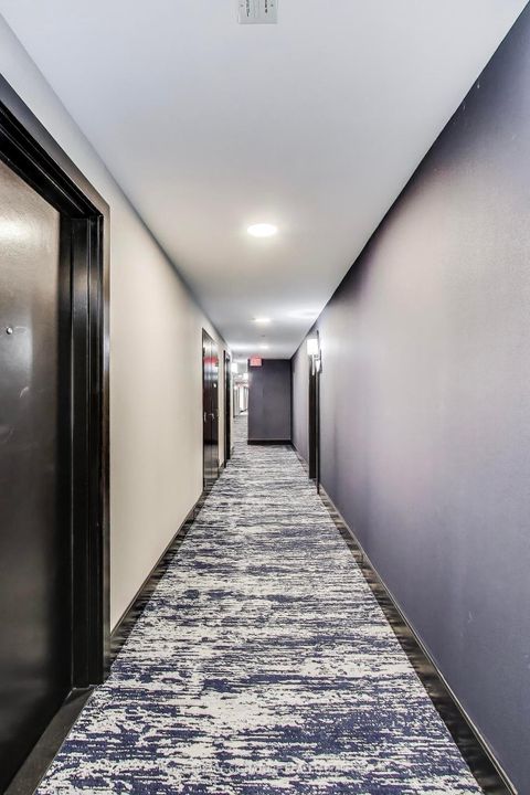 Photo 2 at 621 - 120 Dallimore Circle, Don Mills, Toronto