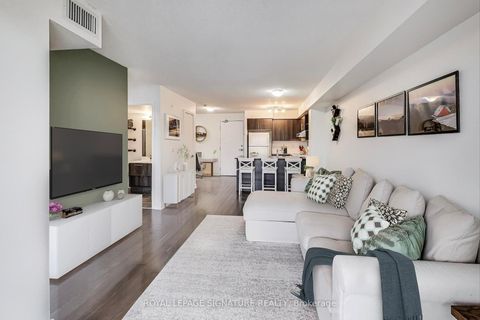 Photo 6 at 621 - 120 Dallimore Circle, Don Mills, Toronto