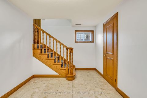 Photo 19 at 531 Lauder Avenue, Oakwood Village, Toronto