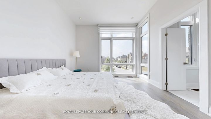 Photo 25 at 32 Conger Street, Patterson, Vaughan