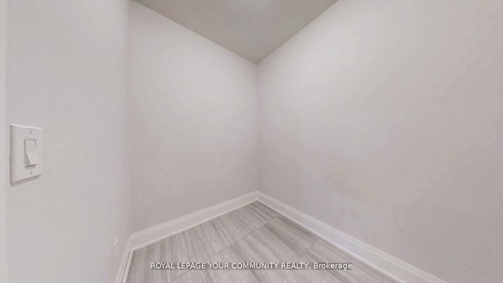 Photo 32 at 32 Conger Street, Patterson, Vaughan