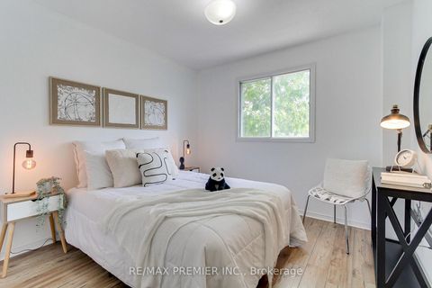 Photo 25 at 90 Covent Crescent, Aurora Highlands, Aurora