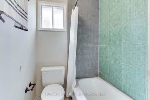 Photo 30 at 90 Covent Crescent, Aurora Highlands, Aurora Photo 30 at 90 Covent Crescent, Aurora Highlands, Aurora