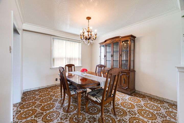 Photo 3 at 73 Talent Crescent, Humbermede, Toronto