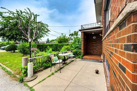 Photo 1 at 73 Talent Crescent, Humbermede, Toronto
