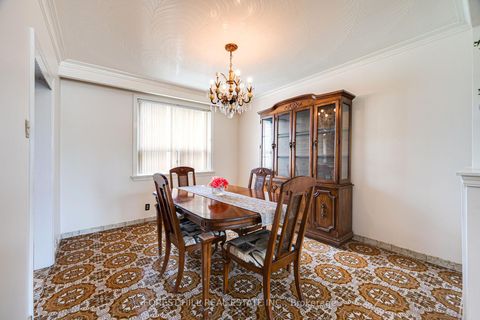 Photo 3 at 73 Talent Crescent, Humbermede, Toronto