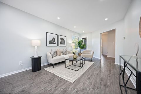 Photo 7 at 12 Tilburn Place, Cliffside, Toronto