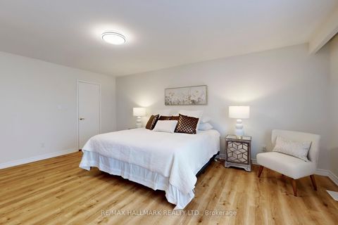 Photo 22 at 2 Butterfield Drive, Donalda, Toronto