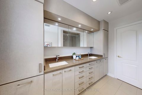 Photo 28 at 2 Butterfield Drive, Donalda, Toronto