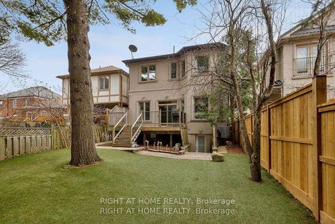 Photo 25 at 8 Rutherglen Road, Leaside, Toronto