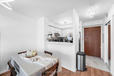 Photo 3 at 1609 - 11 Lee Centre Drive, Woburn, Toronto