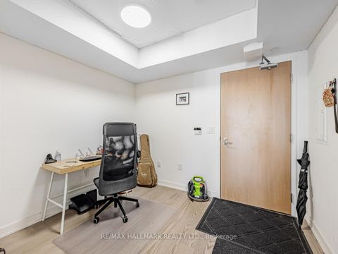 Photo 3 at 3909 - 11 Wellesley Street W, Bay Street Corridor, Toronto