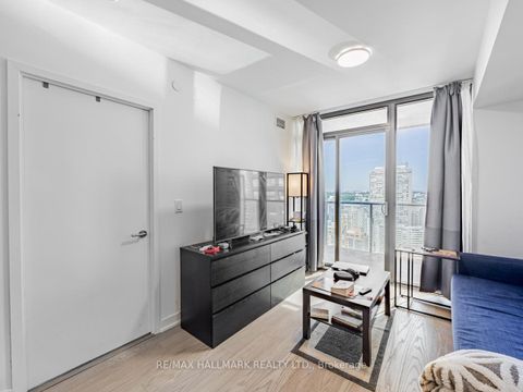 Photo 14 at 3909 - 11 Wellesley Street W, Bay Street Corridor, Toronto