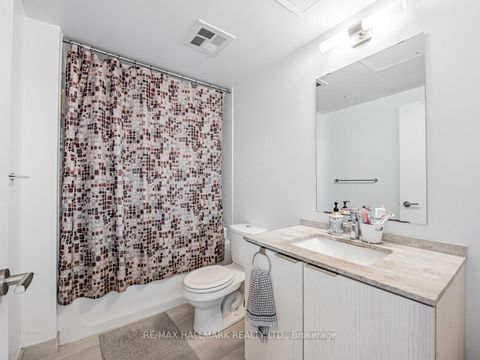 Photo 19 at 3909 - 11 Wellesley Street W, Bay Street Corridor, Toronto