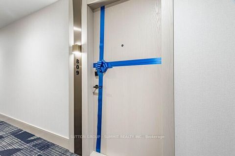 Photo 10 at 809 - 3006 William Cutmore Boulevard, JM Joshua Meadows, Oakville
