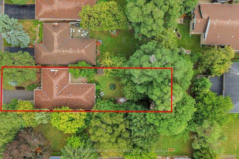 Photo 42 at 17 Brenham Crescent, Newtonbrook East, Toronto