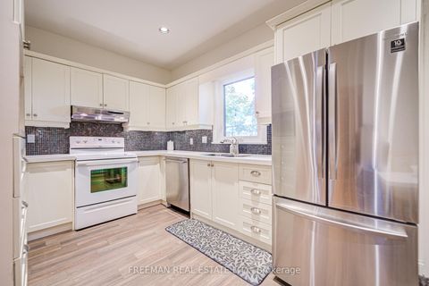 Photo 7 at 56 Austin Terrace, Casa Loma, Toronto