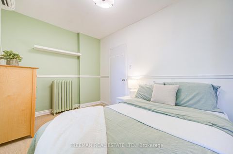 Photo 13 at 56 Austin Terrace, Casa Loma, Toronto
