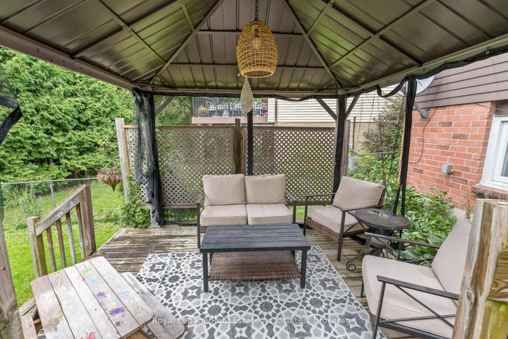 Photo 26 at 28 Adams Court, AC Acton, Halton Hills