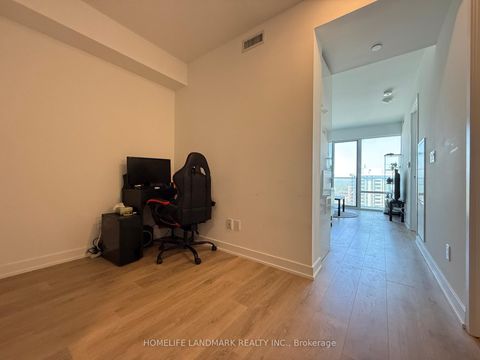 Photo 2 at 2208 - 501 Yonge Street, Yonge Corridor, Toronto